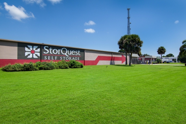StorQuest - Port St Lucie / Village Green