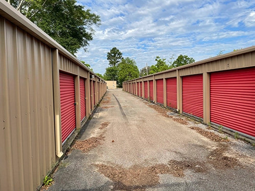 Drop Zone Storage Centers_Steelman