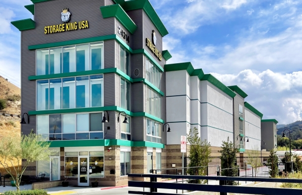 Storage King USA - 077 - Santa Clarita - Newhall