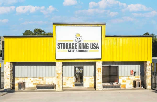 Storage King USA - 147 - Caney Creek, TX - US 59