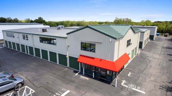 Storage Rentals of America - East Providence - Pawtucket Ave