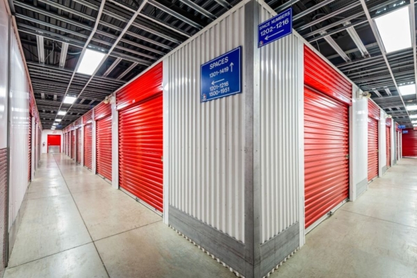 National Storage Southfield - 8 Mile Road