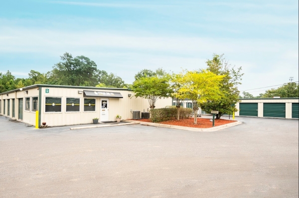 Storage King USA - 024 - Summerville, SC - N. Main St