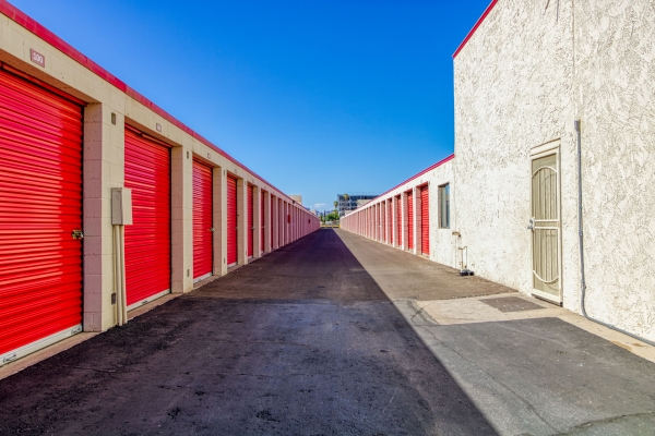 storageunits
