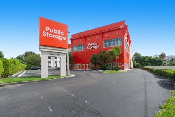 Public Storage - Miami - 11501 Biscayne Blvd