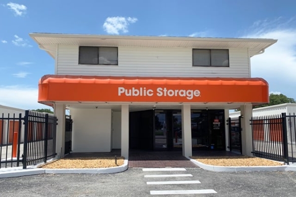 Public Storage - Orlando - 2308 N John Young Pkwy