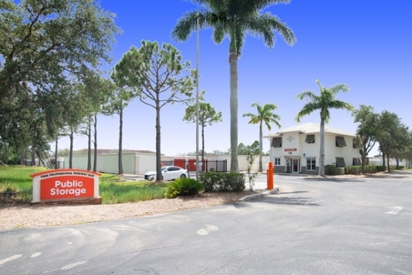 Public Storage - Lakewood Ranch - 7000 Professional Pkwy E