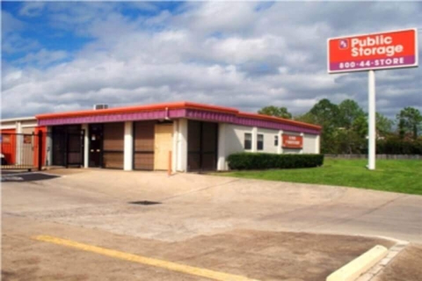 Public Storage - Houston - 12090 Fondren Road