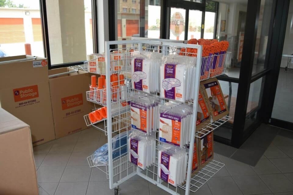 storageunits