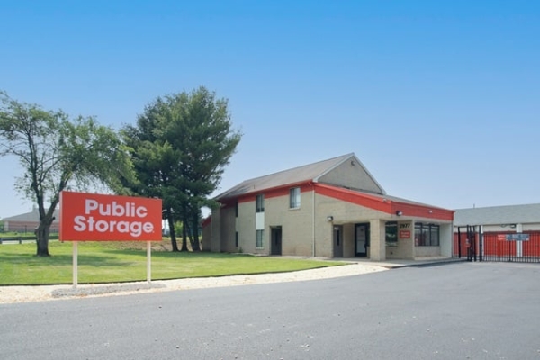 Public Storage - Whitehall - 2977 MacArthur Road
