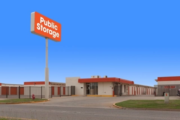 Public Storage - Oklahoma City - 5016 W Reno Ave