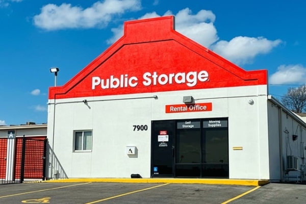 Public Storage - Raytown - 7900 Woodson Road