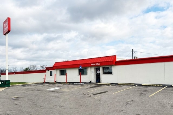 Public Storage - Nashville - 424 Metroplex Drive