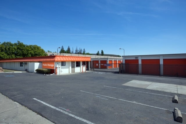 Public Storage - West Sacramento - 3961 W Capitol Ave