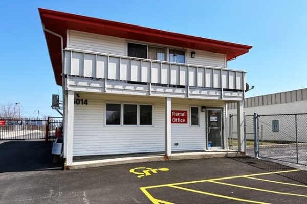 Public Storage - Milwaukee - 5014 S 13th Street