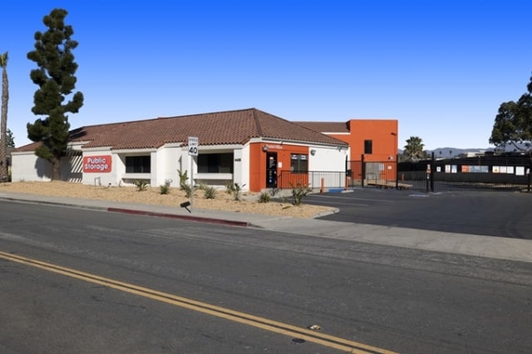 Public Storage - Ventura - 6435 Ventura Blvd