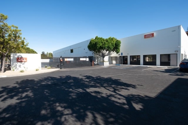 Public Storage - Foster City - 1121 Triton Drive