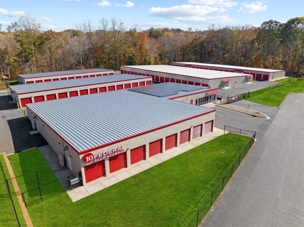 10 Federal Storage - Bakatsias Ln