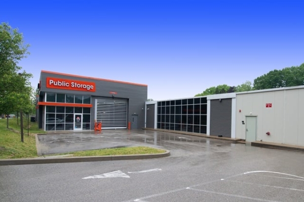 Public Storage - Pittsburgh - 512 Castle Shannon Blvd.