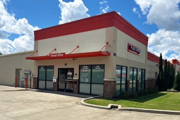 Public Storage - Madison - 160 Chestnut Dr