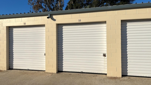 Ocala Storage Park - 3804 SE Lake Weir Ave