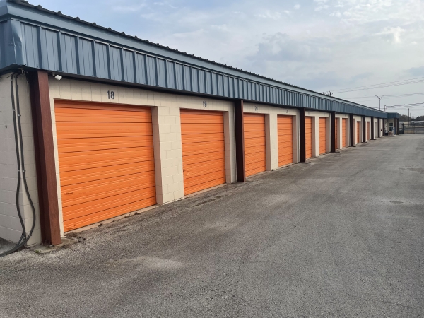 KO Storage of Corpus Christi - Leopard St