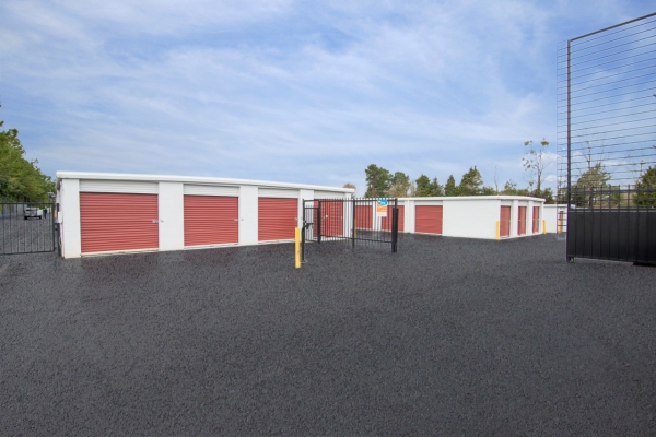 StorageMart - Atlanta Hwy