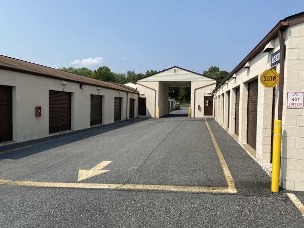 StorageMart - Philadelphia Rd