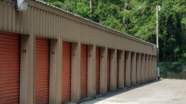 Tellus Self Storage - All Star