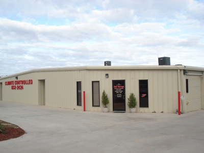 Tellus Self Storage - Dedeaux West