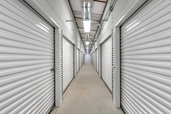 StorageMart - SW Irvinedale Dr