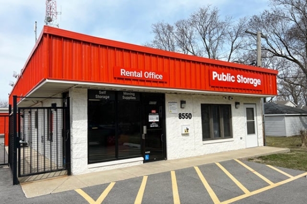Public Storage - Justice - 8550 West 83rd Street
