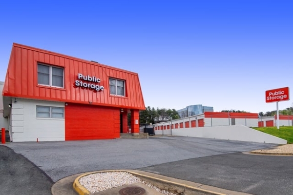 Public Storage - Springfield - 7150 Fullerton Road