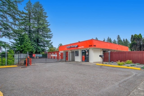 Public Storage - Gresham - 2600 NW Burnside Court