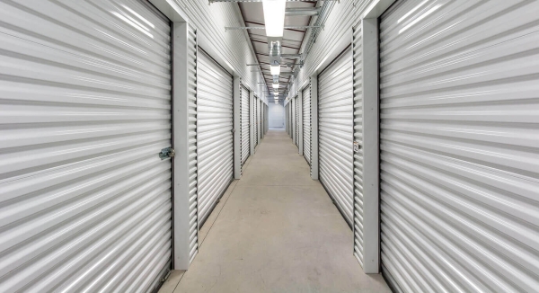 StorageMart - Rockland Rd