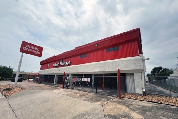 Public Storage - Houston - 2415 Mangum Road