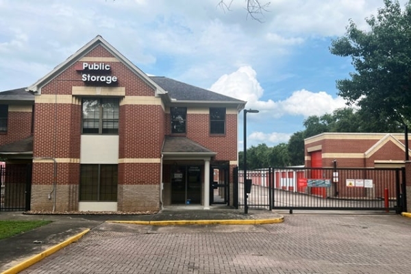Public Storage - Missouri City - 1745 Dulles Ave