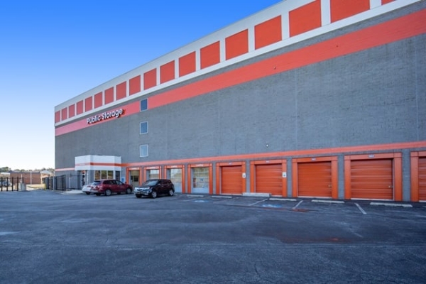 Public Storage - Baltimore - 7304 McClean Blvd