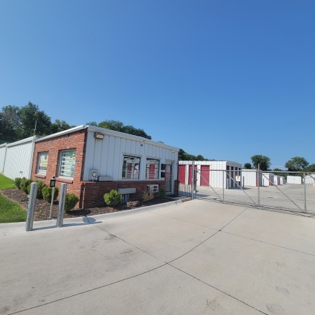 Cornerstone Storage - Ralston