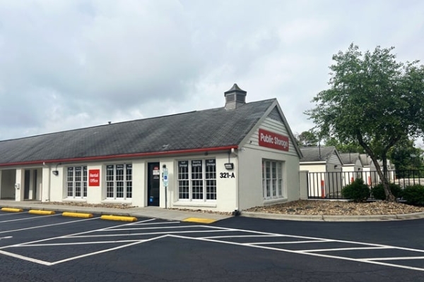 Public Storage - Greensboro - 321 N Chimney Rock Road