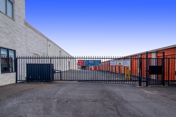 storageunits