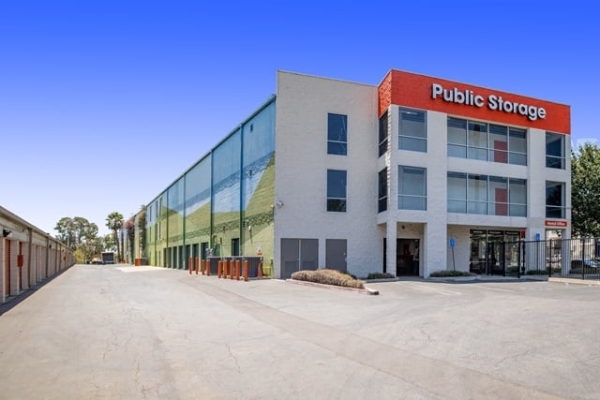 Public Storage - Los Angeles - 3810 Eagle Rock Blvd