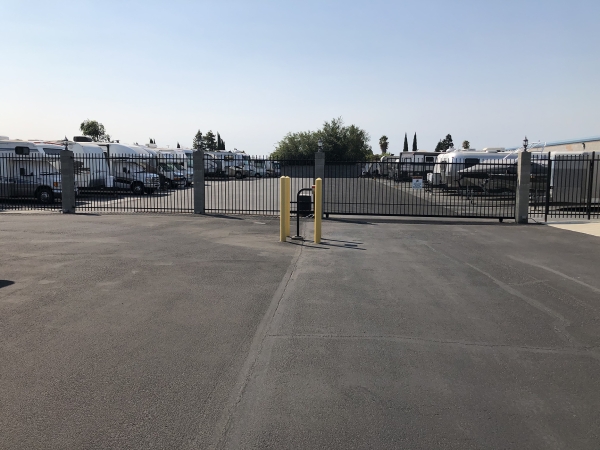 Railroad Avenue Self Storage