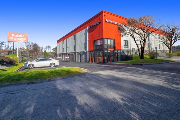 Public Storage - Hyde Park - 800 River Street