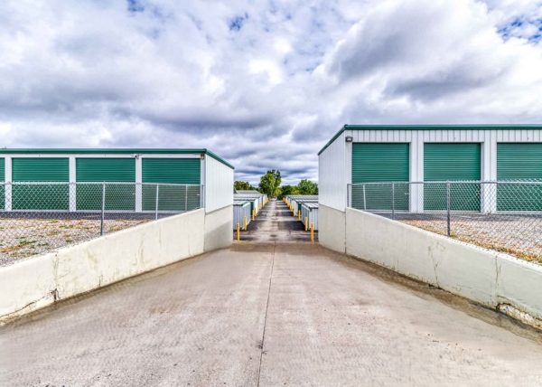 Devon Self Storage - 9278 - Lake Orion