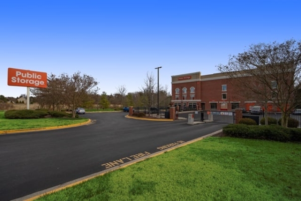 Public Storage - Edgewater - 2729 Solomons Island Rd