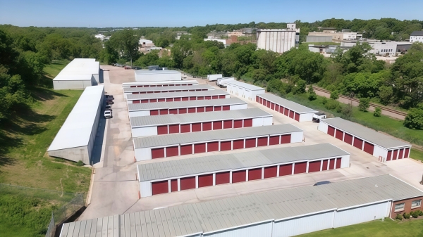 Cornerstone Storage - Ralston