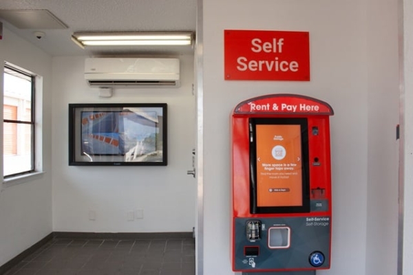storageunits