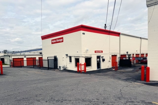 Public Storage - Nashville - 450 McNally Drive