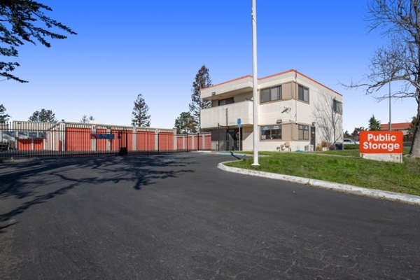 Public Storage - Petaluma - 900 Transport Way